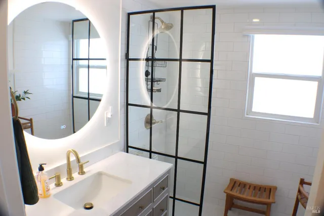 $465,000 | 100 Ridgway Avenue, Santa Rosa, CA 95401