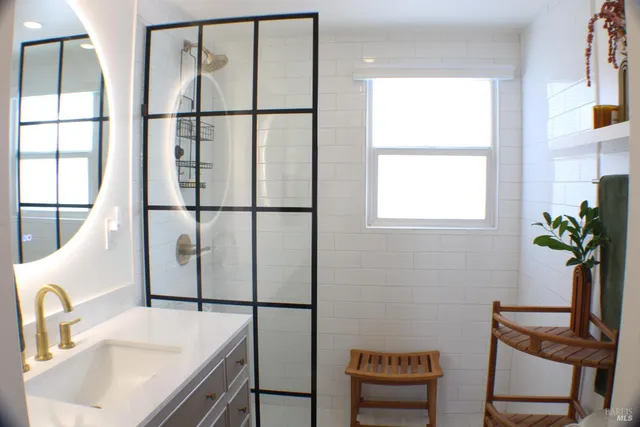 $465,000 | 100 Ridgway Avenue, Santa Rosa, CA 95401