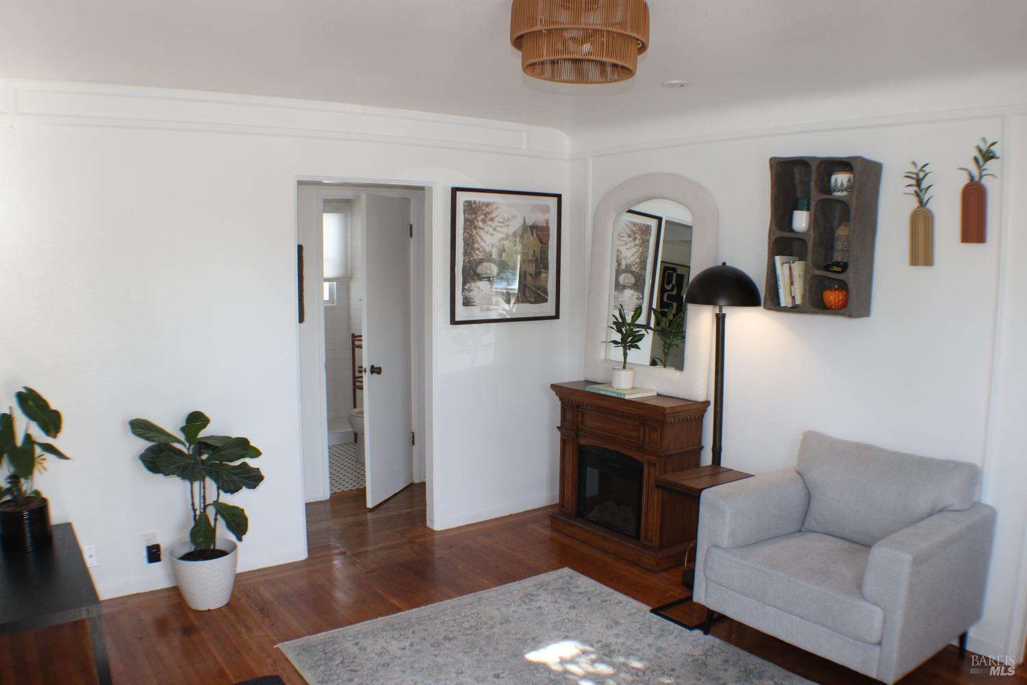 100 Ridgway Avenue Santa Rosa, CA 95401 - Photo 7 of 19