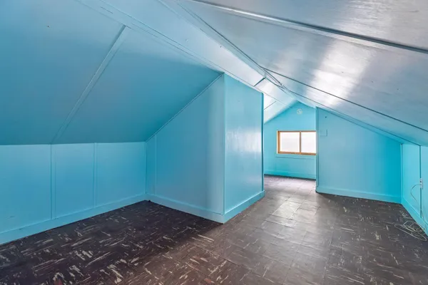 $300,000 | 2146 West James Avenue, St. Paul, MN 55105