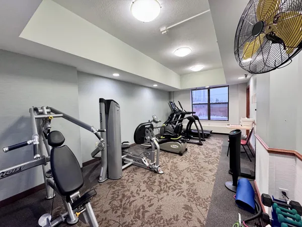 $35,000 | 7600 Golden Valley Road, Unit 502, Golden Valley, MN 55427