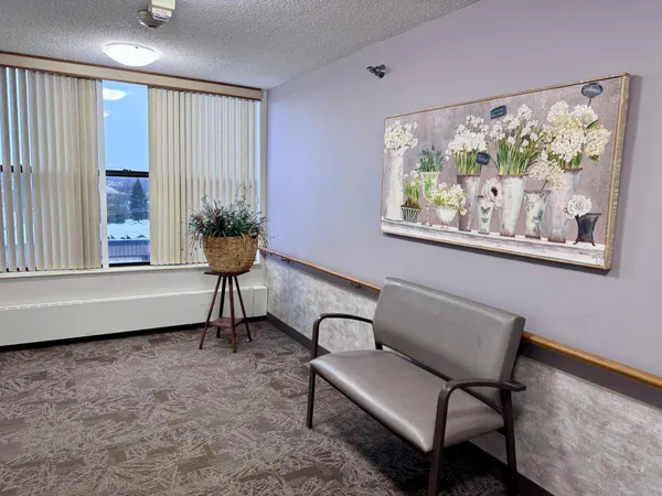 $35,000 | 7600 Golden Valley Road, Unit 502, Golden Valley, MN 55427