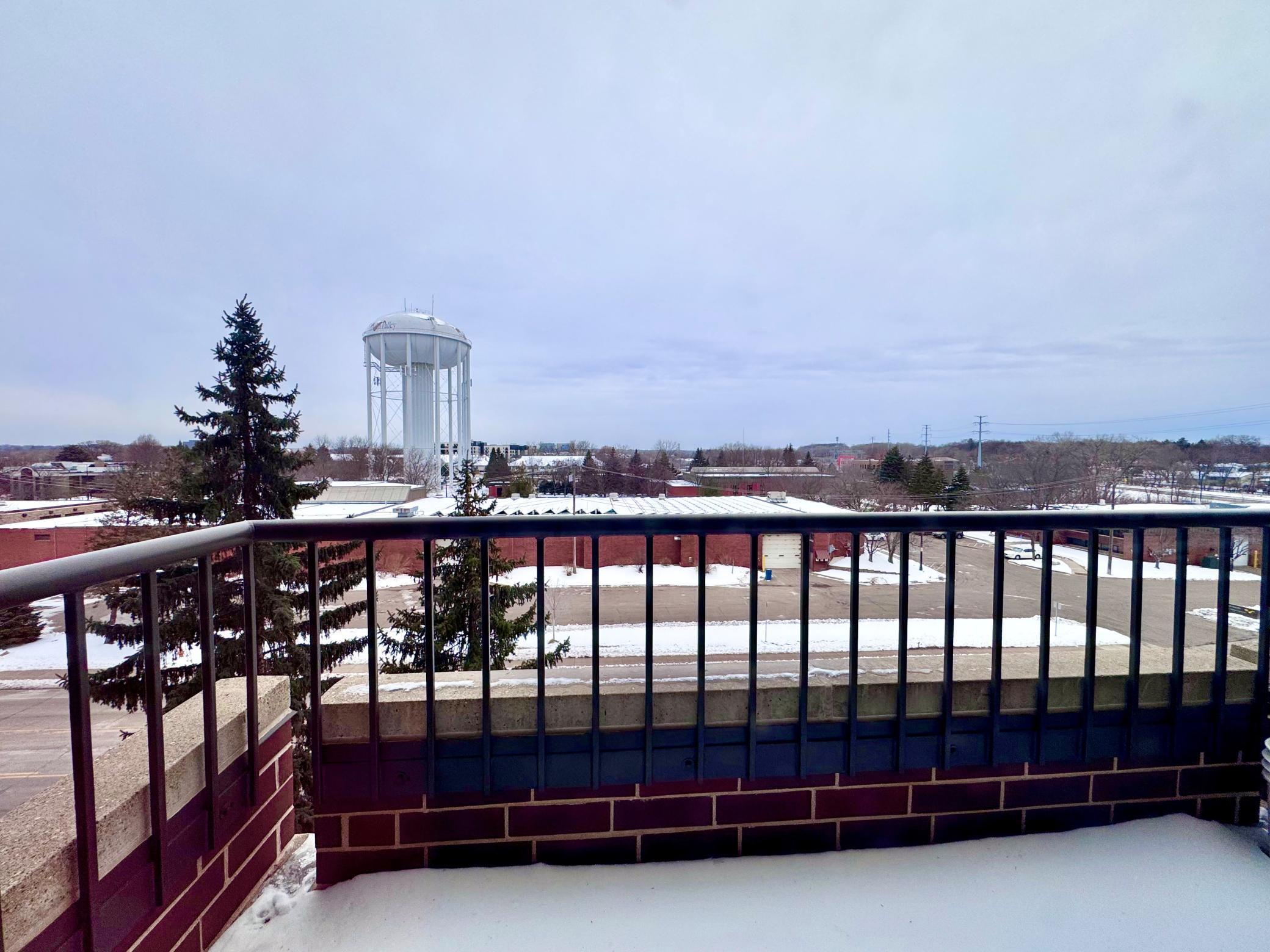 7600 Golden Valley Road, Unit 502 Golden Valley, MN 55427 - Photo 4 of 23