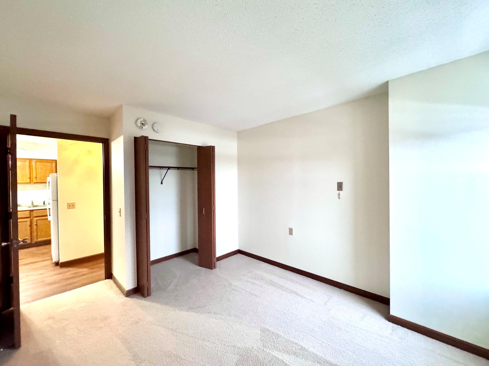 7600 Golden Valley Road, Unit 502 Golden Valley, MN 55427 - Photo 8 of 23