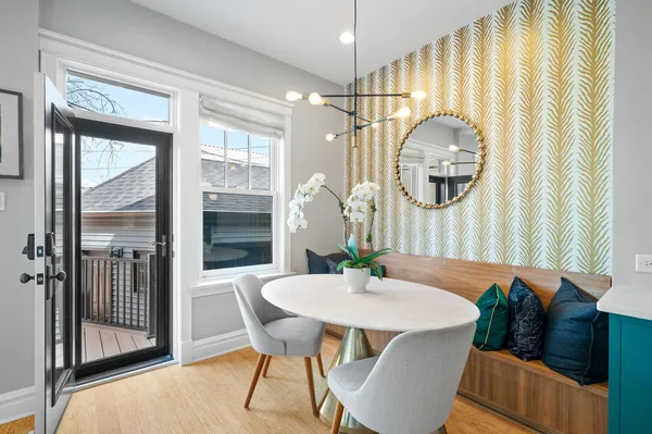 $1,899,000 | 740 West Hutchinson Street, Chicago, IL 60613