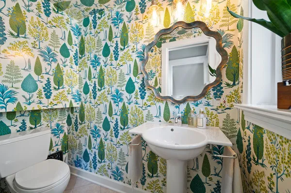 $1,899,000 | 740 West Hutchinson Street, Chicago, IL 60613