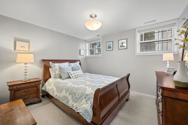 $1,899,000 | 740 West Hutchinson Street, Chicago, IL 60613