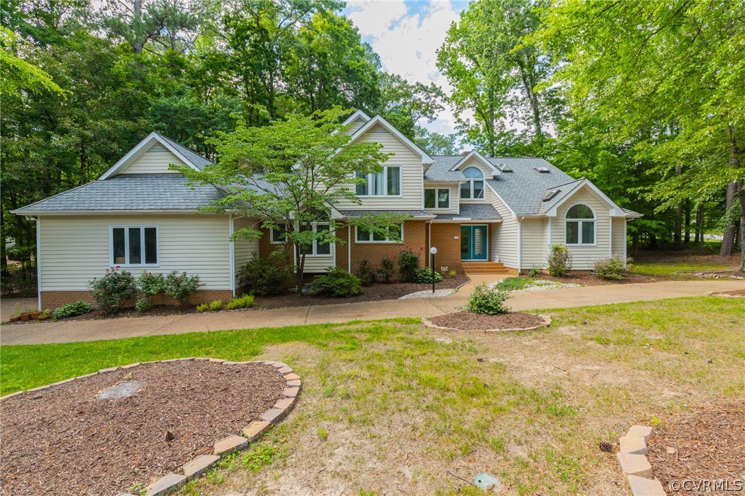 9020 Cardiff Road Chesterfield, VA 23236 - Photo 3 of 48