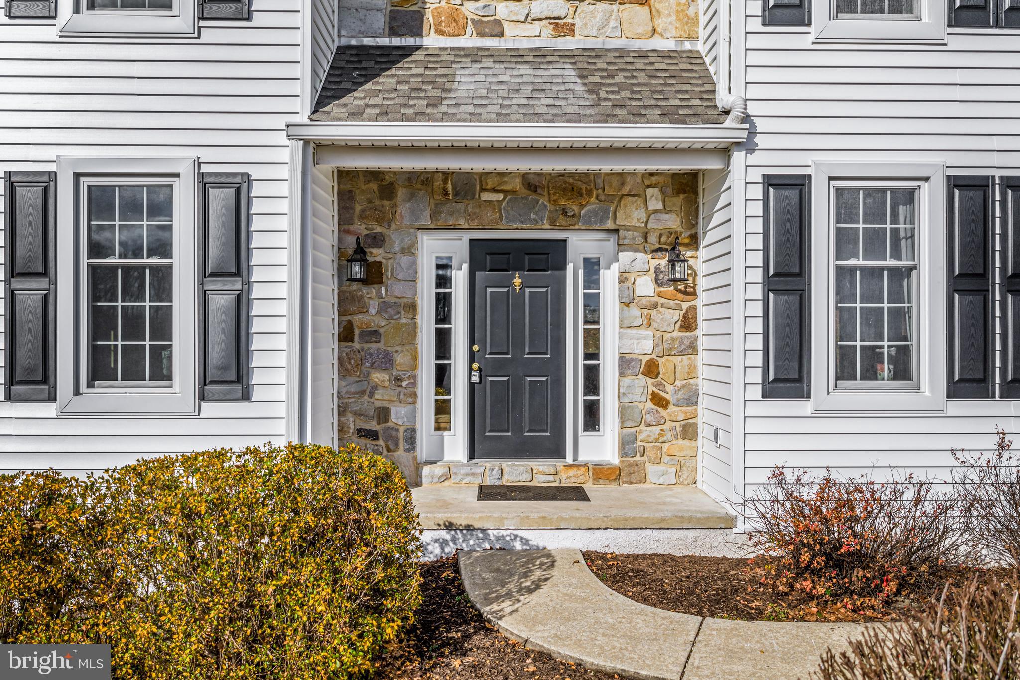 7 Morning Light Road Glenmoore, PA 19343 - Photo 4 of 78 Front Door