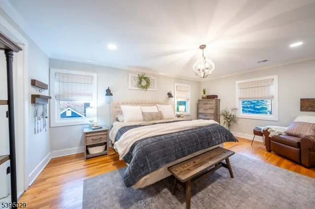 $929,000 | 54 Howard Street, Verona, NJ 07044