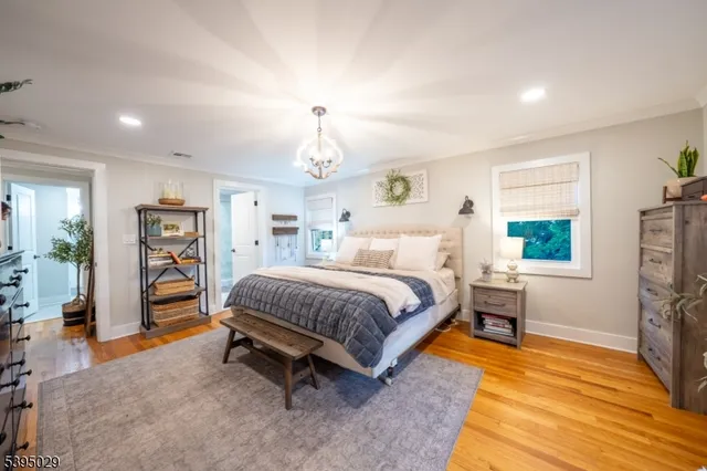 $929,000 | 54 Howard Street, Verona, NJ 07044