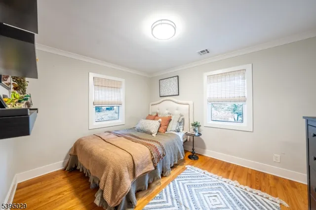 $929,000 | 54 Howard Street, Verona, NJ 07044