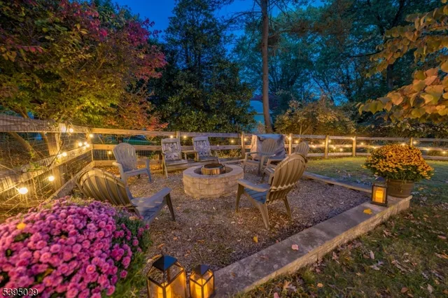 $929,000 | 54 Howard Street, Verona, NJ 07044