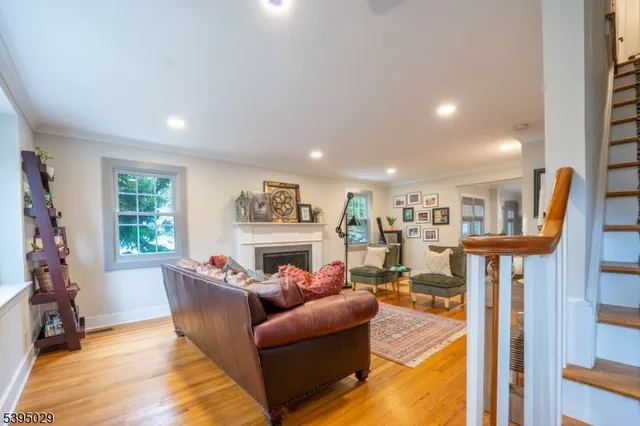 $929,000 | 54 Howard Street, Verona, NJ 07044