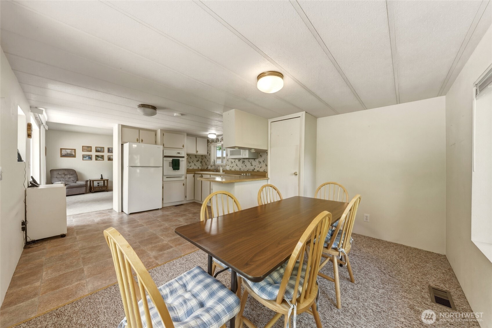 1323 North Touchet Road Dayton, WA 99328 - Photo 7 of 37