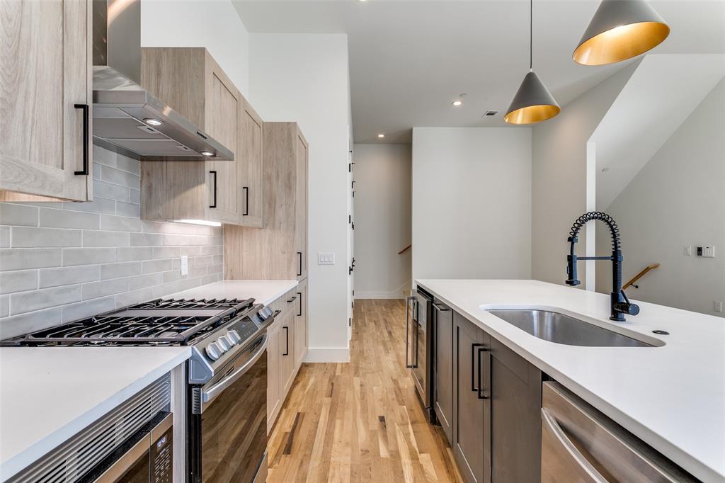 5609 Live Oak Street, Unit 301 Dallas, TX 75206 - Photo 5 of 18