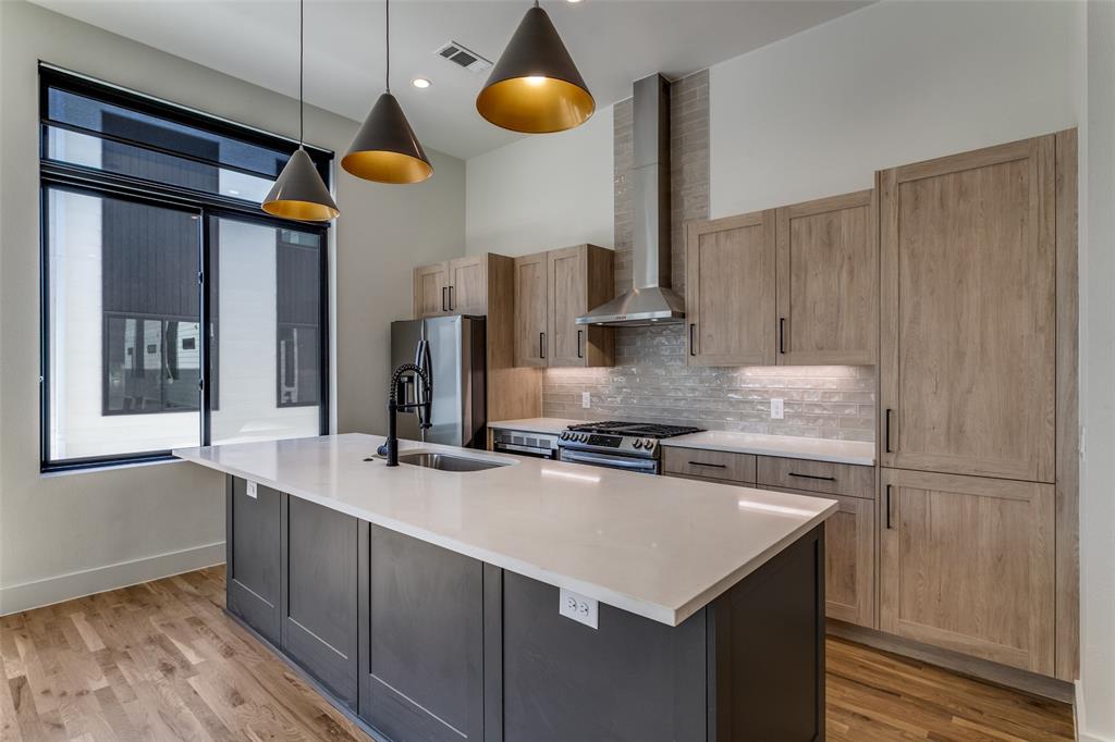 5609 Live Oak Street, Unit 301 Dallas, TX 75206 - Photo 6 of 18