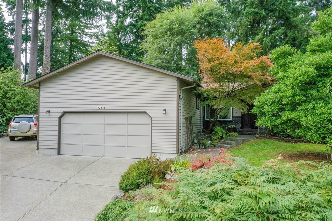 14817 204th Avenue Southeast Renton, WA 98059 - Photo 2 of 33 Gallery Image 2