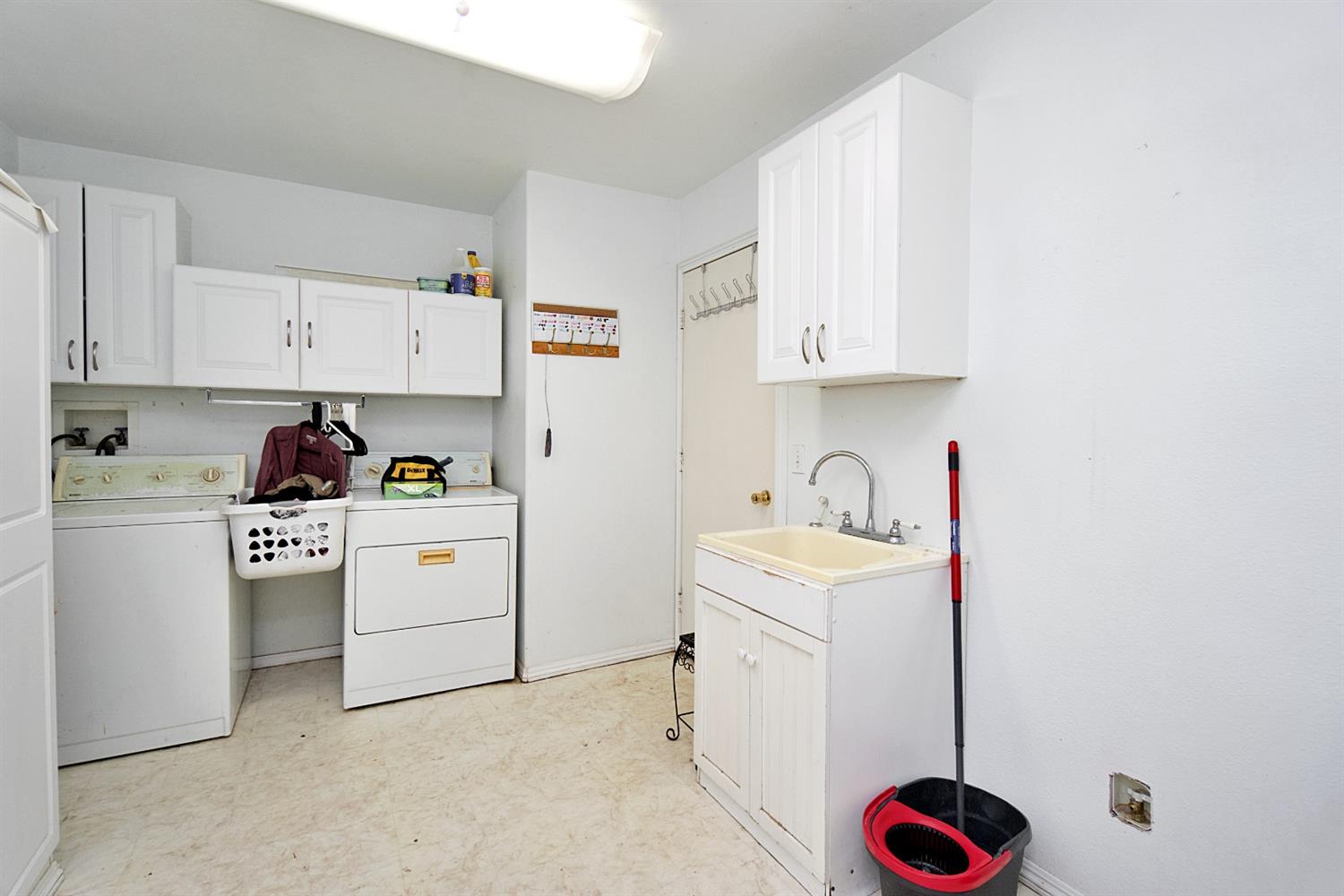 49437 Chuckwagon Road Squaw Valley, CA 93675 - Photo 19 of 30 Gallery Image 19