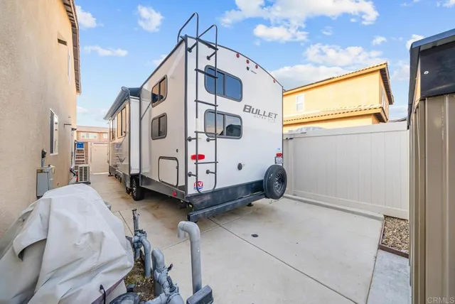 $699,999 | 28428 Fressia Drive, Winchester, CA 92596