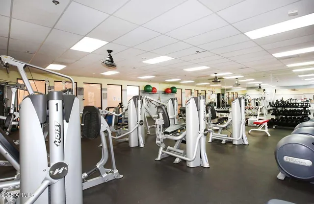 $2,400 | 19412 North 85th Drive, Peoria, AZ 85382