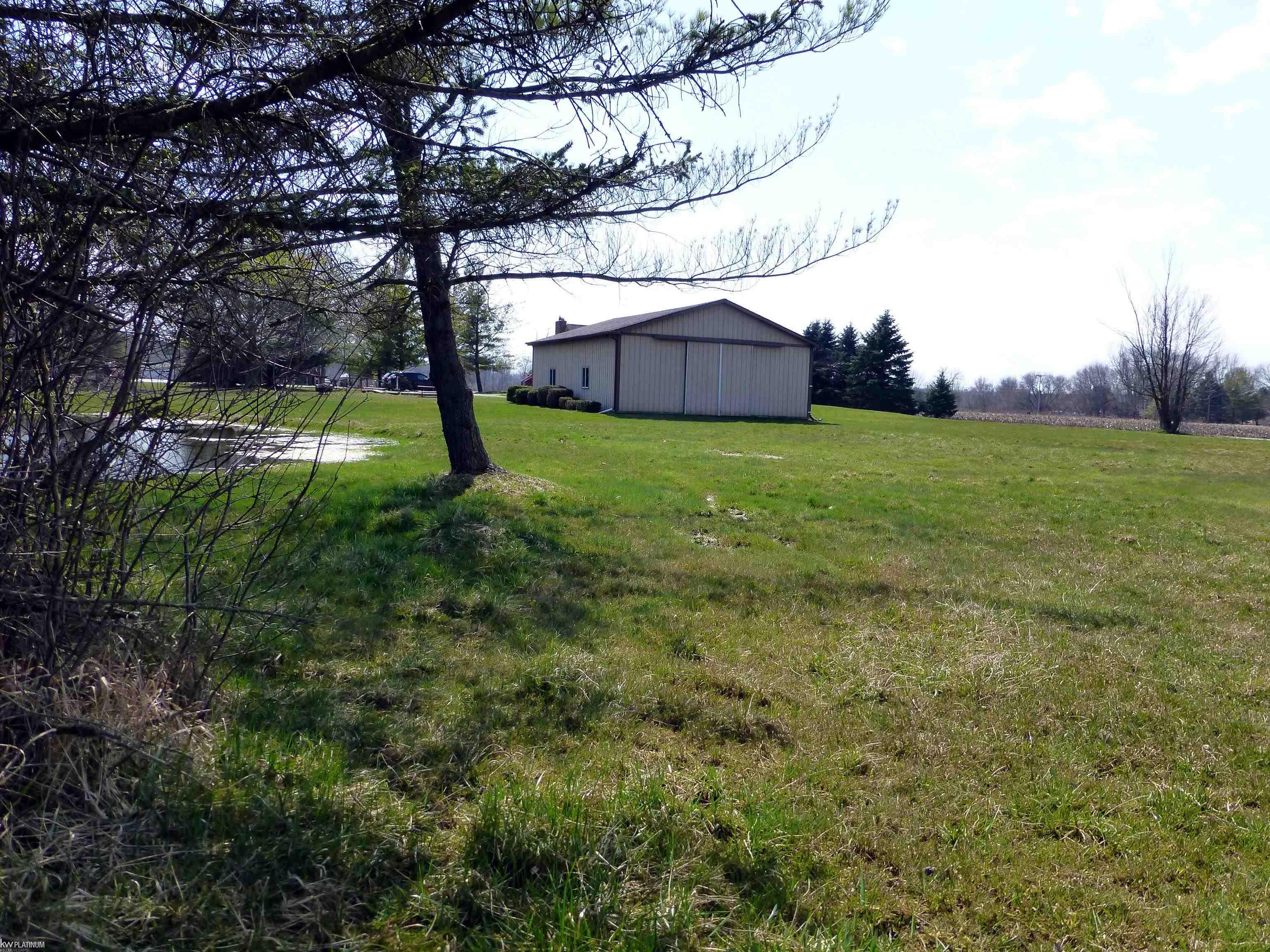 9880 Puttygut Road Casco, MI 48064 - Photo 35 of 64 50138182-319815ae-2afd-416a-aeec-269a5be0011d.JPG