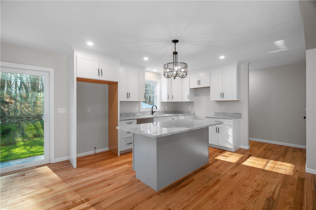 237 Congress Street Woonsocket, RI 02895 - Photo 11 of 34 Gallery Image 11