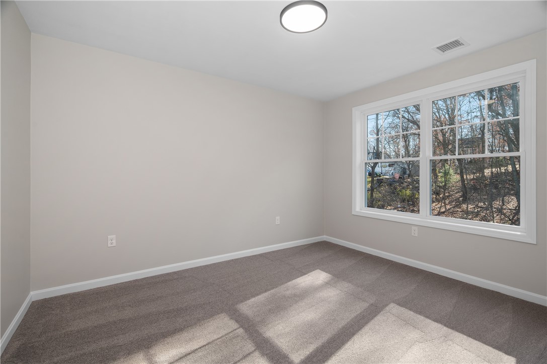 237 Congress Street Woonsocket, RI 02895 - Photo 26 of 34 Gallery Image 26