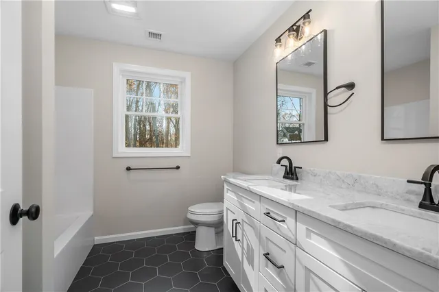 $589,900 | 237 Congress Street, Woonsocket, RI 02895