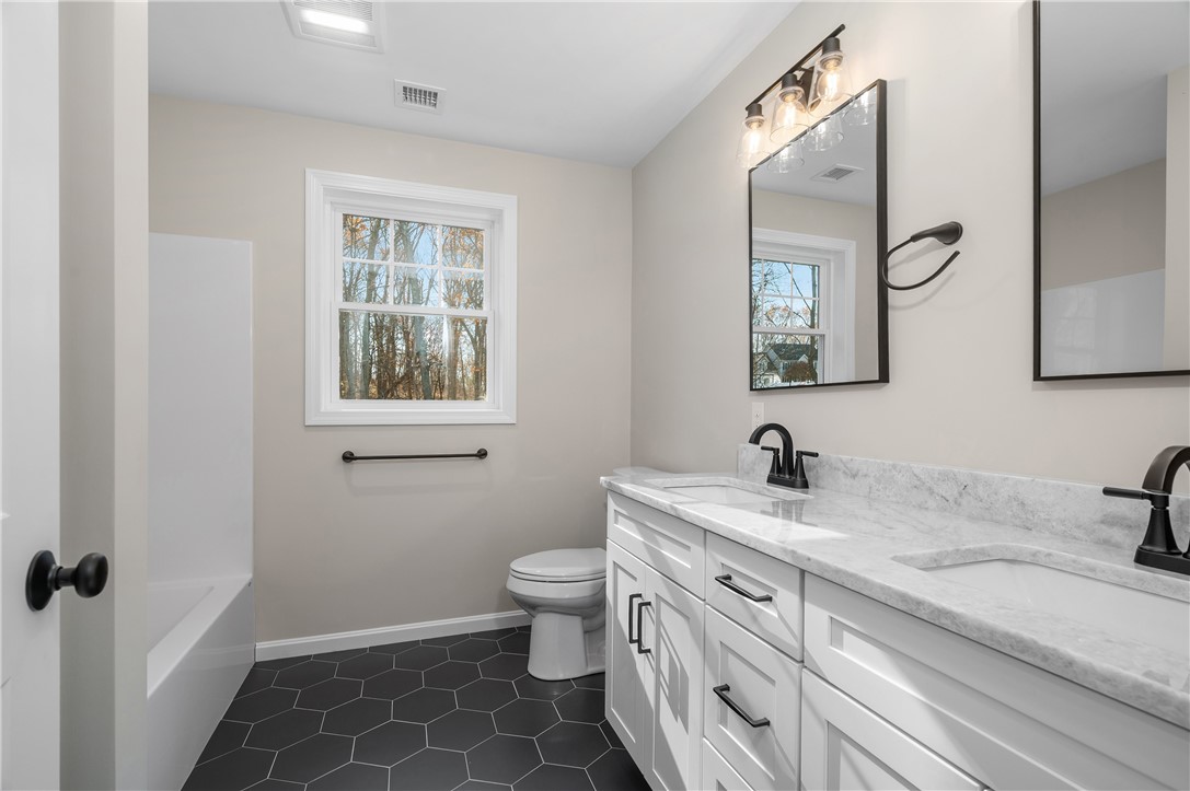 237 Congress Street Woonsocket, RI 02895 - Photo 27 of 34 Gallery Image 27