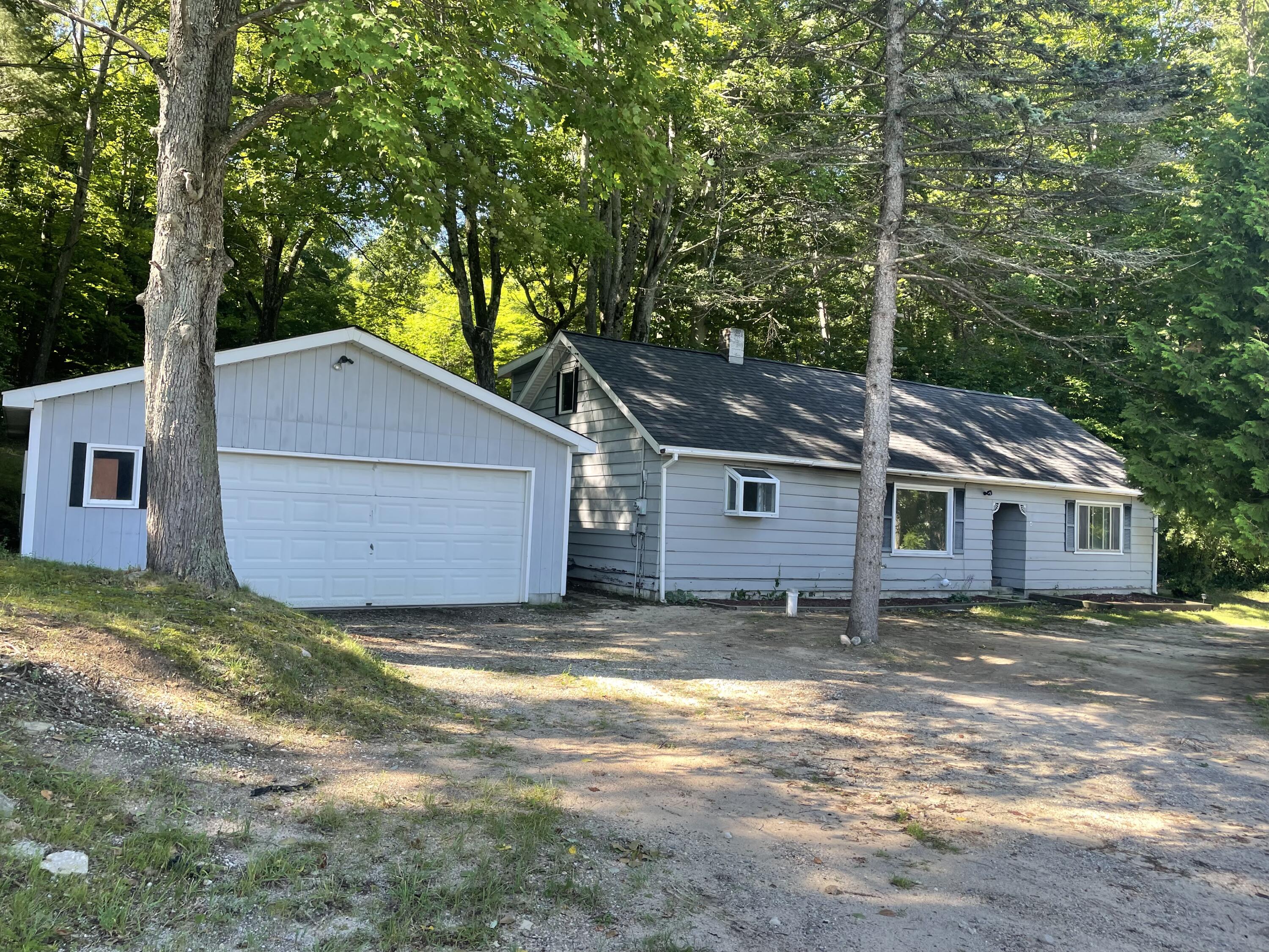 741 East Shelby Road Shelby, MI 49455 - Photo 16 of 20 IMG_9476