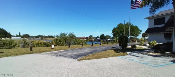 a view of a basketball court