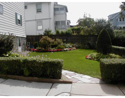 2 Barclay Road Boston, MA 02132 - Photo 3 of 3 Gallery Image 3