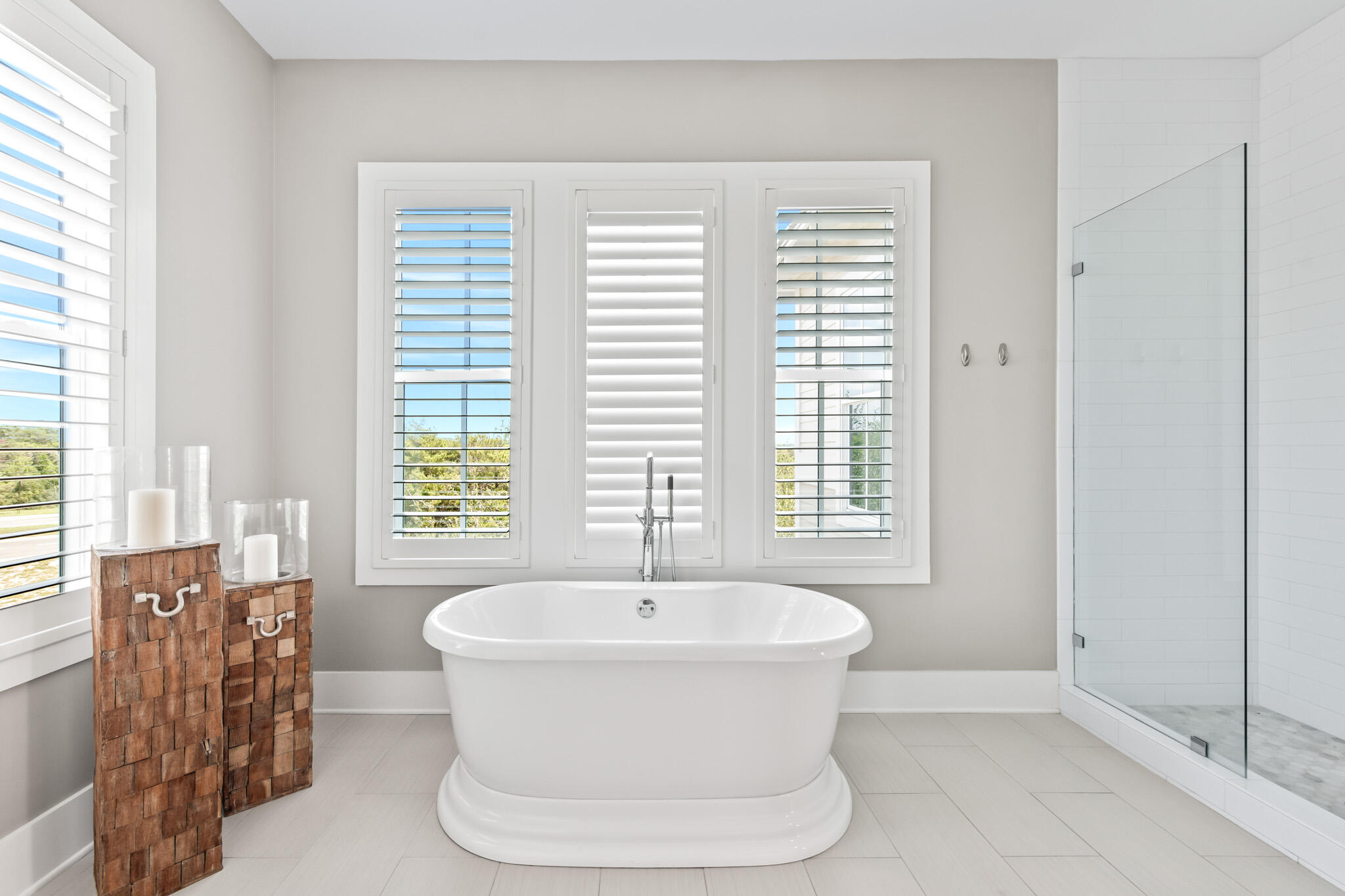 11 Pompano Pl Inlet Beach Inlet Beach, FL 32461 - Photo 16 of 68 a spacious bathroom with a bathtub and window