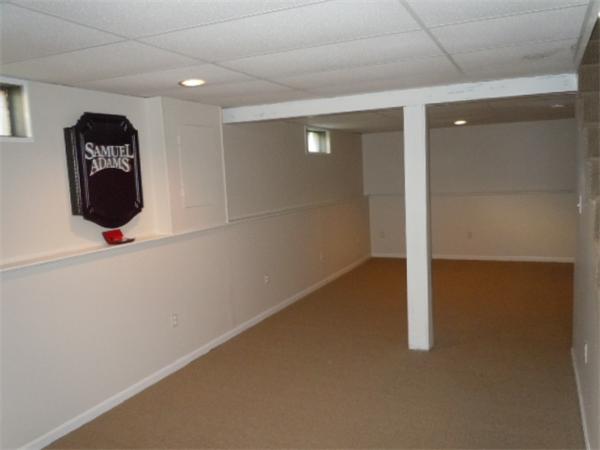 118 Santoro Road Worcester, MA 01606 - Photo 12 of 14 Gallery Image 12