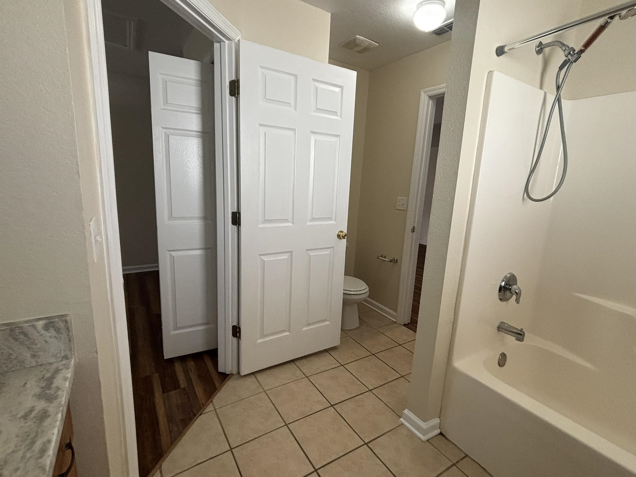 4434 Gearhart Road, Unit 1301 Tallahassee, FL 32303 - Photo 14 of 25