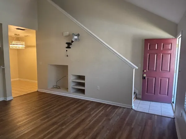 $1,750 | 4434 Gearhart Road, Unit 1301, Tallahassee, FL 32303