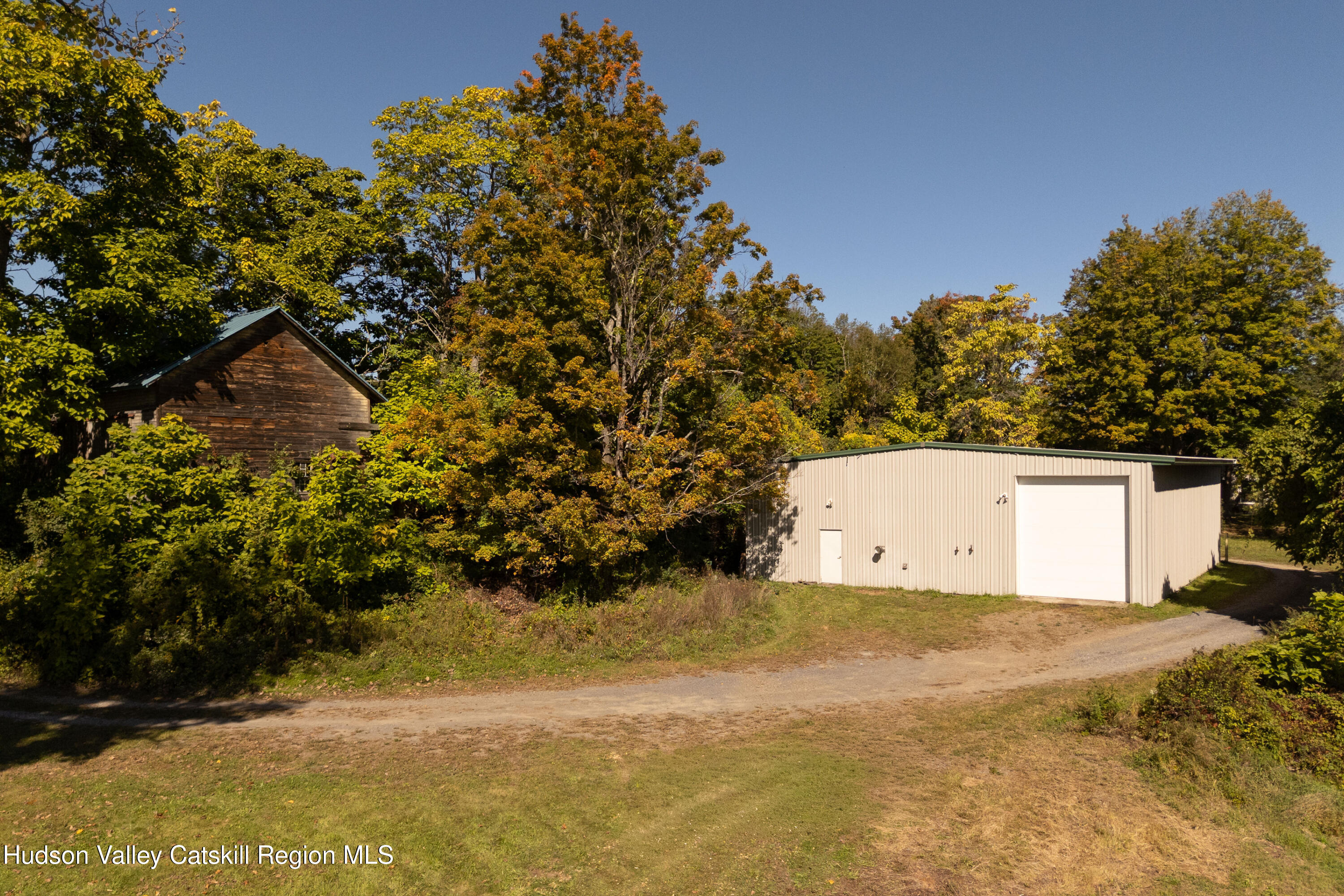 367 Viewmont Road Germantown, NY 12526 - Photo 52 of 54 DJI_20260923111250_0026_D