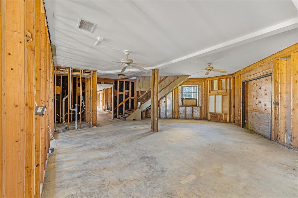 3016 Sunset Vista Drive Spring Hill, FL 34607 - Photo 14 of 55