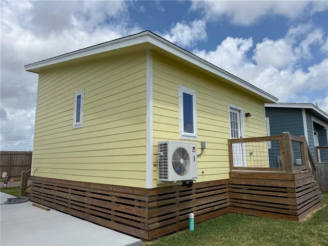 $175,500 | 2351 West Market Street, Unit 4, Rockport, TX 78382