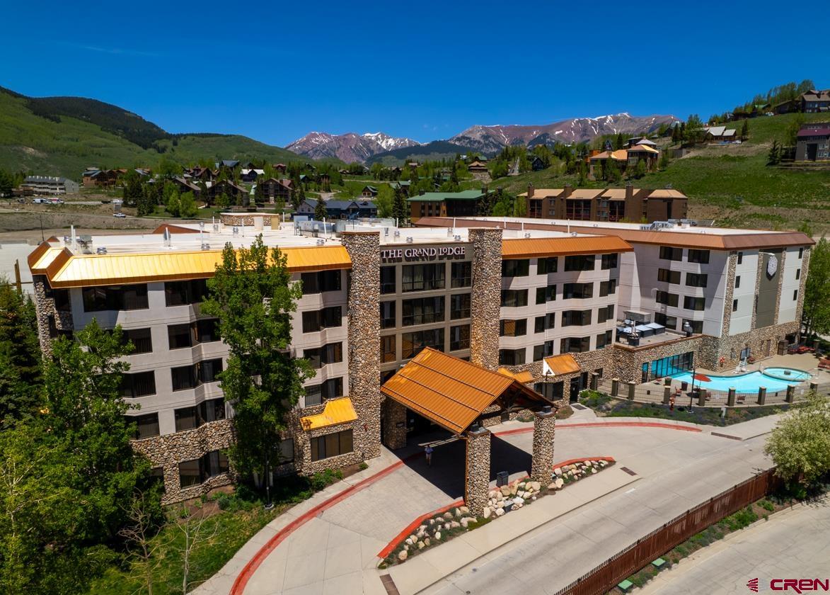 6 Emmons Road, Unit 355 Crested Butte, CO 81225 - Photo 2 of 29 Gallery Image 2