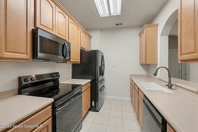 $225,000 | 1576 Peregrine Circle, Unit 307, Rockledge, FL 32955