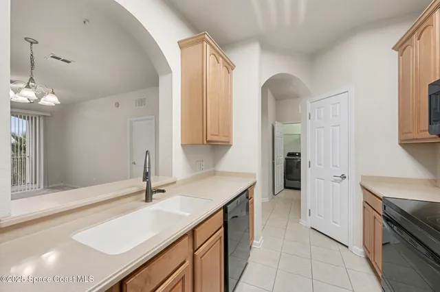 $225,000 | 1576 Peregrine Circle, Unit 307, Rockledge, FL 32955