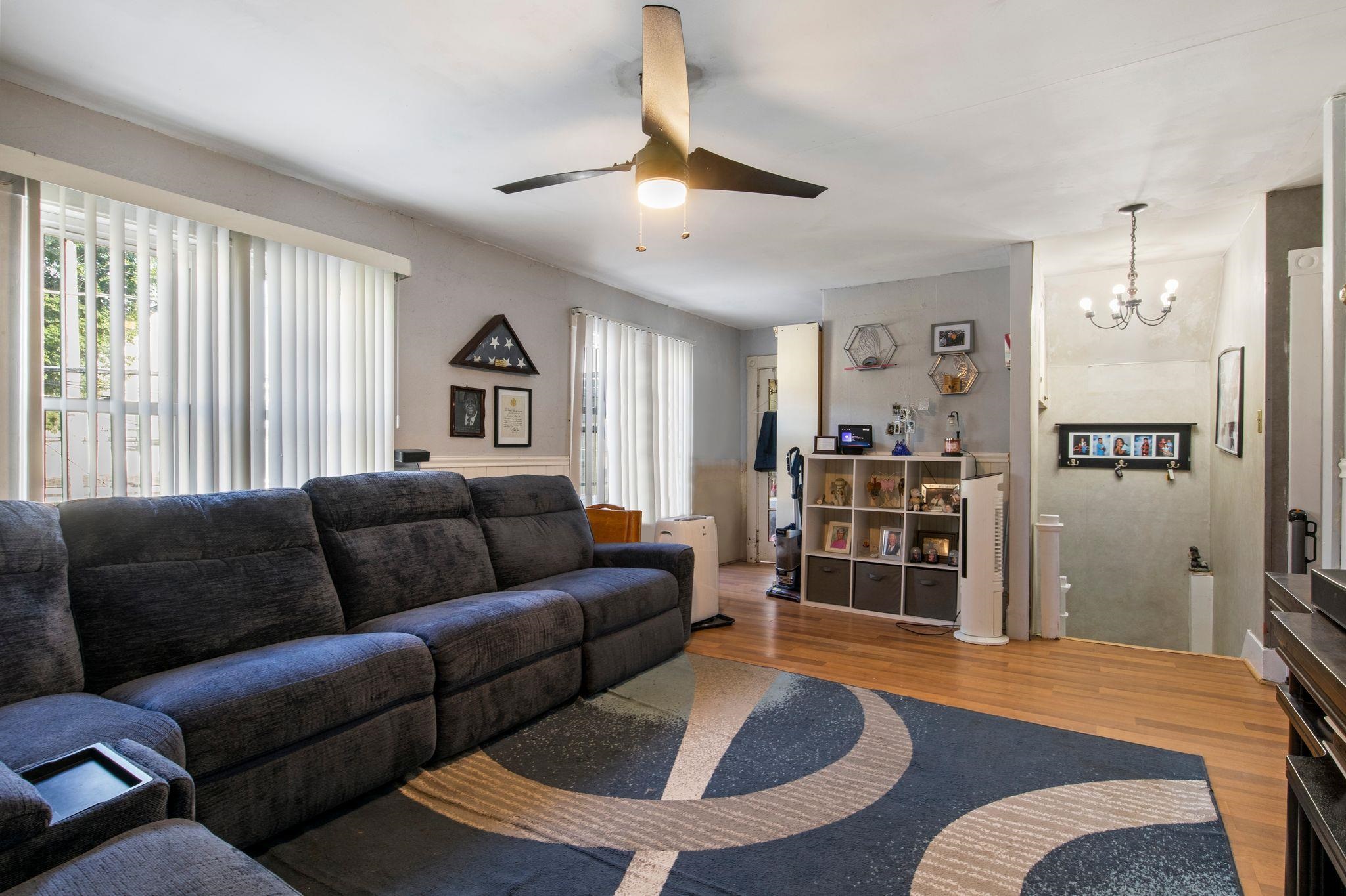 53 Chestnut Street Rochester, NH 03867 - Photo 18 of 33