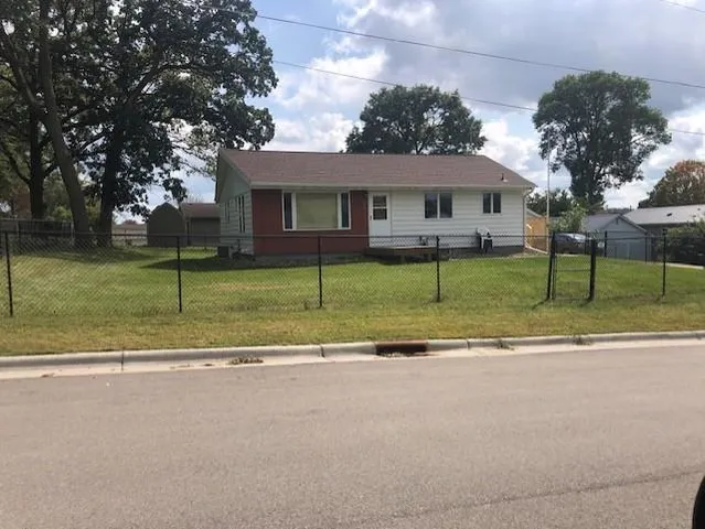 $246,500 | 318 Hawley Street Southeast, Chatfield, MN 55923