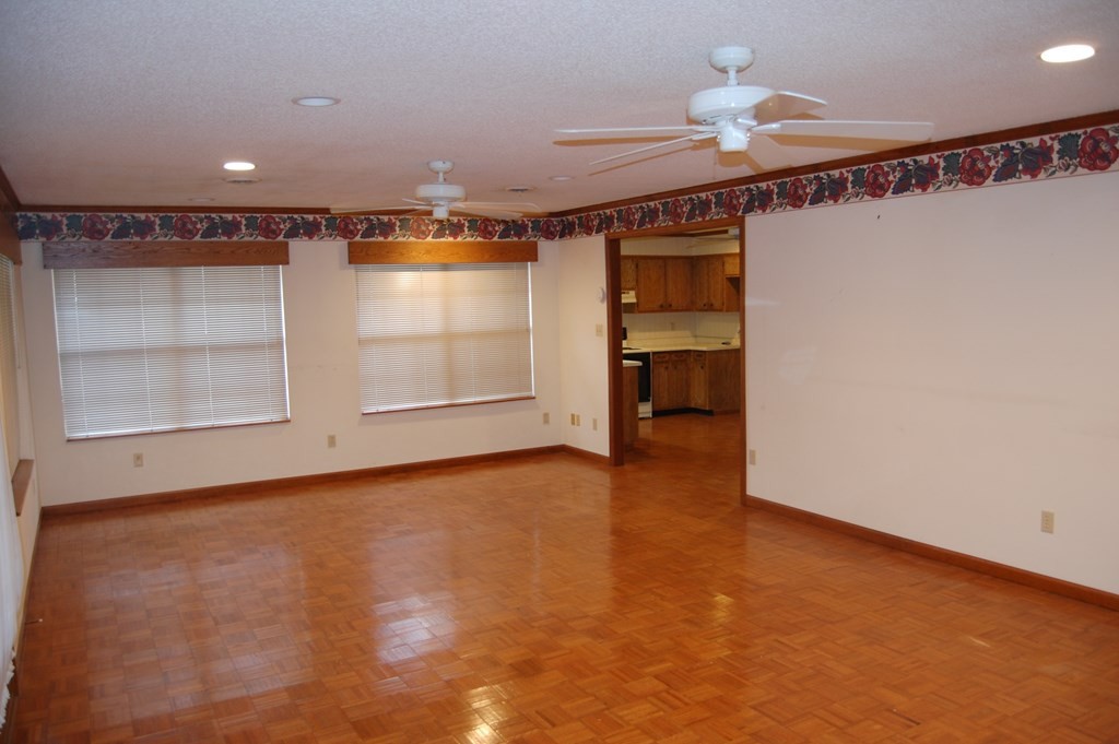 937 County Road 181 Decatur, TN 37322 - Photo 22 of 52 a view of an empty room with a window