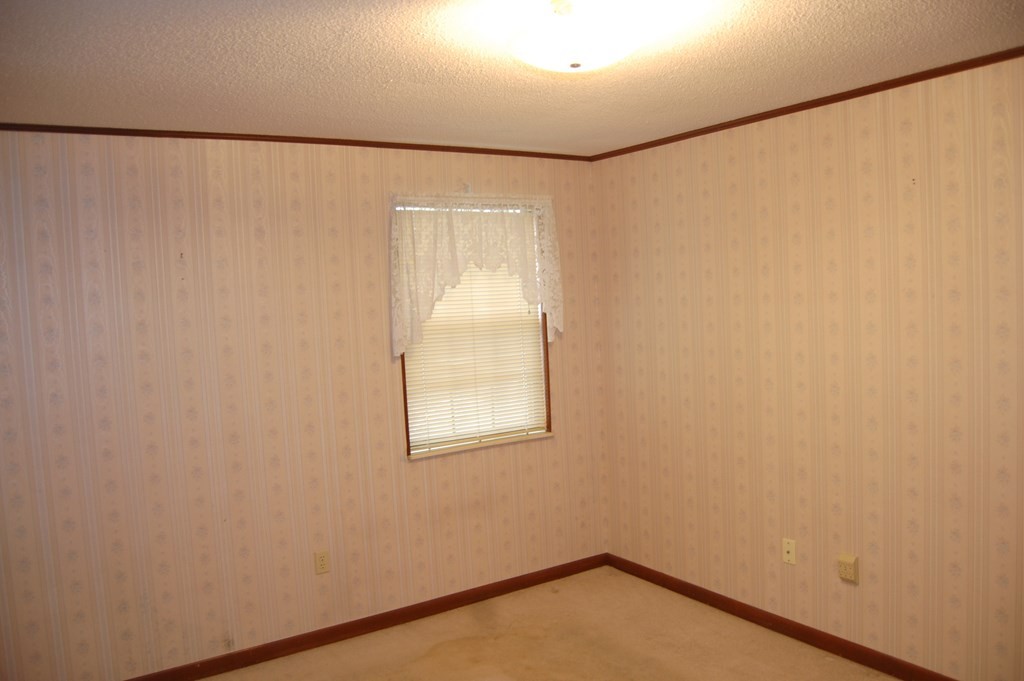 937 County Road 181 Decatur, TN 37322 - Photo 31 of 52 a view of an empty room