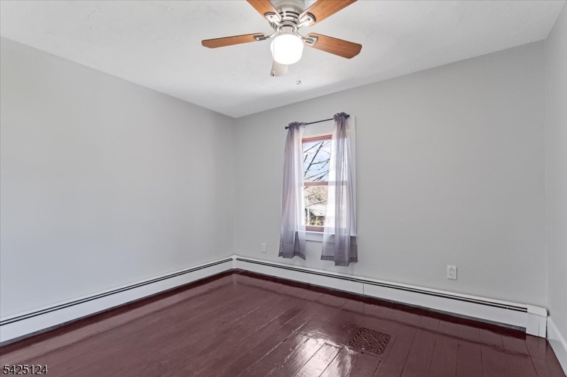 83 Highway 15 Lafayette, NJ 07848 - Photo 13 of 21