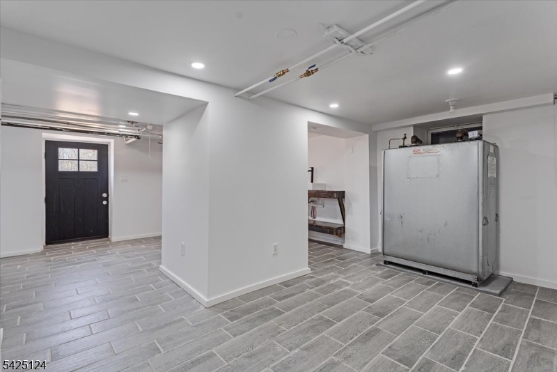 83 Highway 15 Lafayette, NJ 07848 - Photo 14 of 21