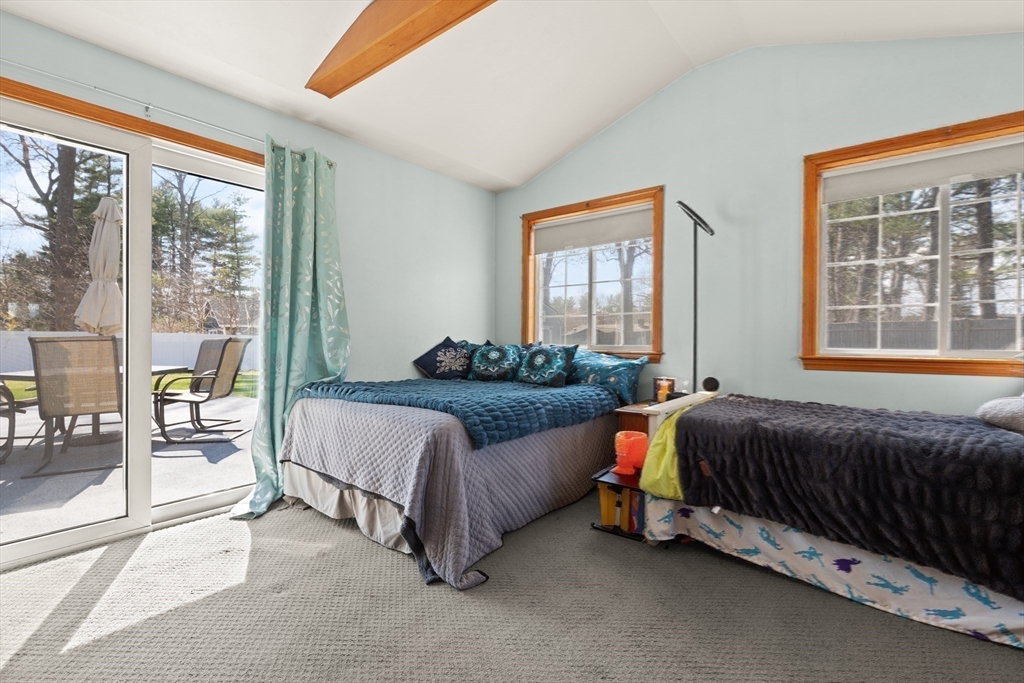 17 Francine Road Raynham, MA 02767 - Photo 13 of 17